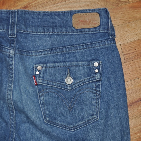 LEVI'S 526 Mid-Rise Slender Boot Cut Jeans [B4] - Picture 5 of 7